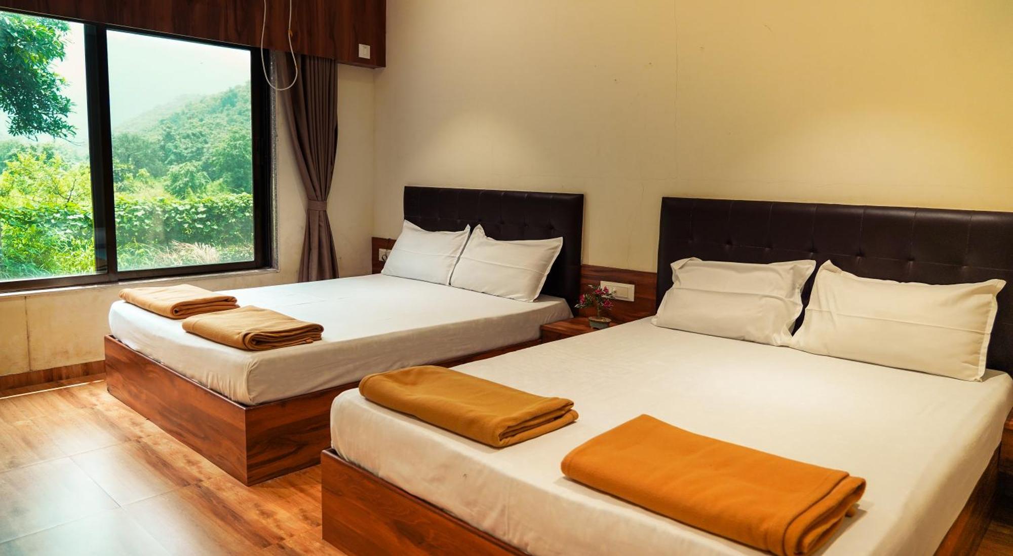 Whispering Peepul Resort Badlapur Bagian luar foto